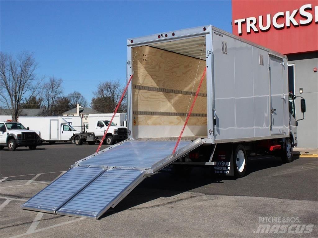 Isuzu NRR Tippbil