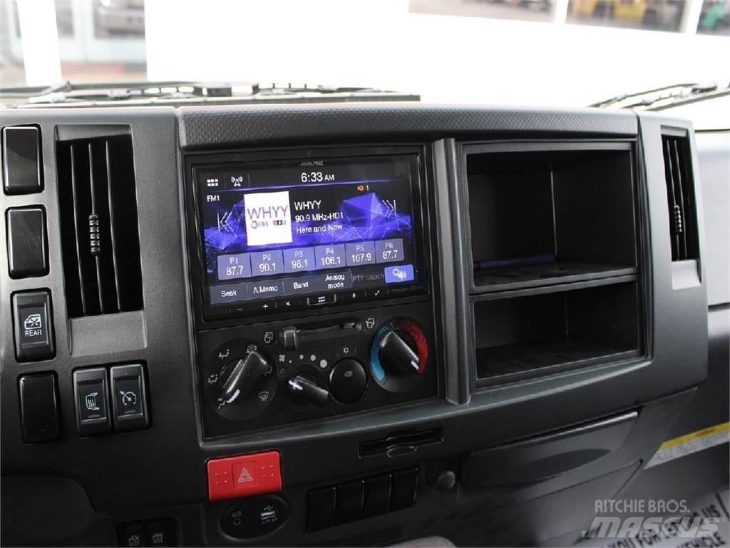 Isuzu NRR Tippbil