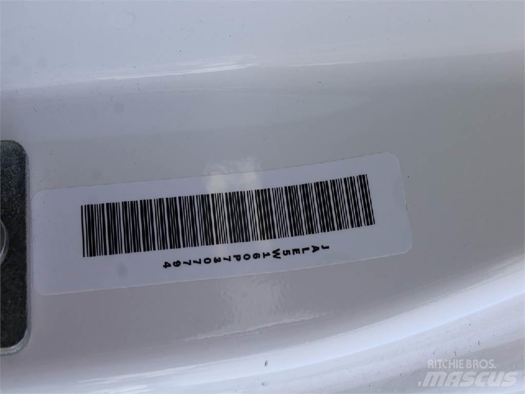 Isuzu NRR Skapbiler