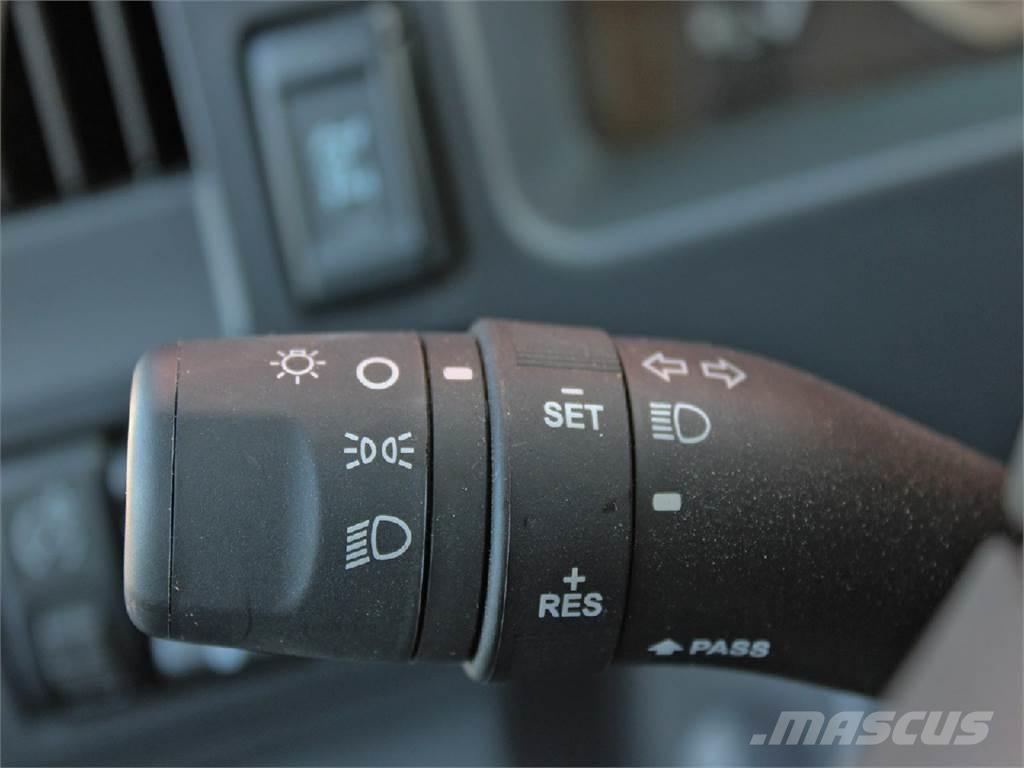 Isuzu NRR Kommunalt / generelt kjøretøy