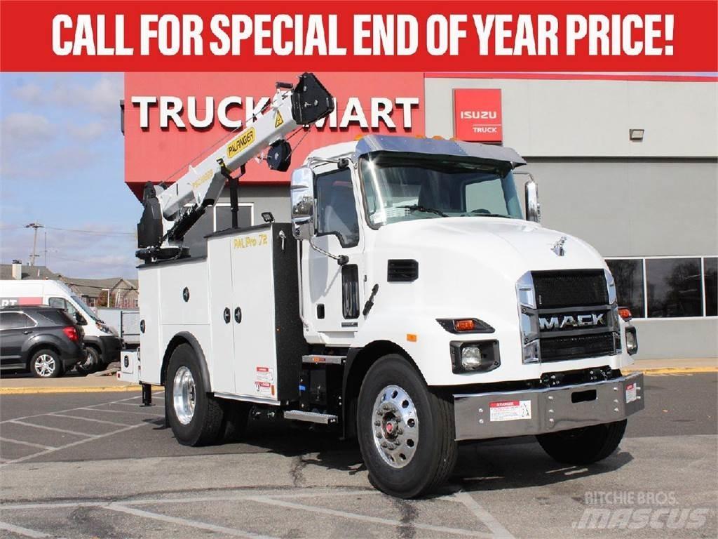 Mack MD6 Kranbil