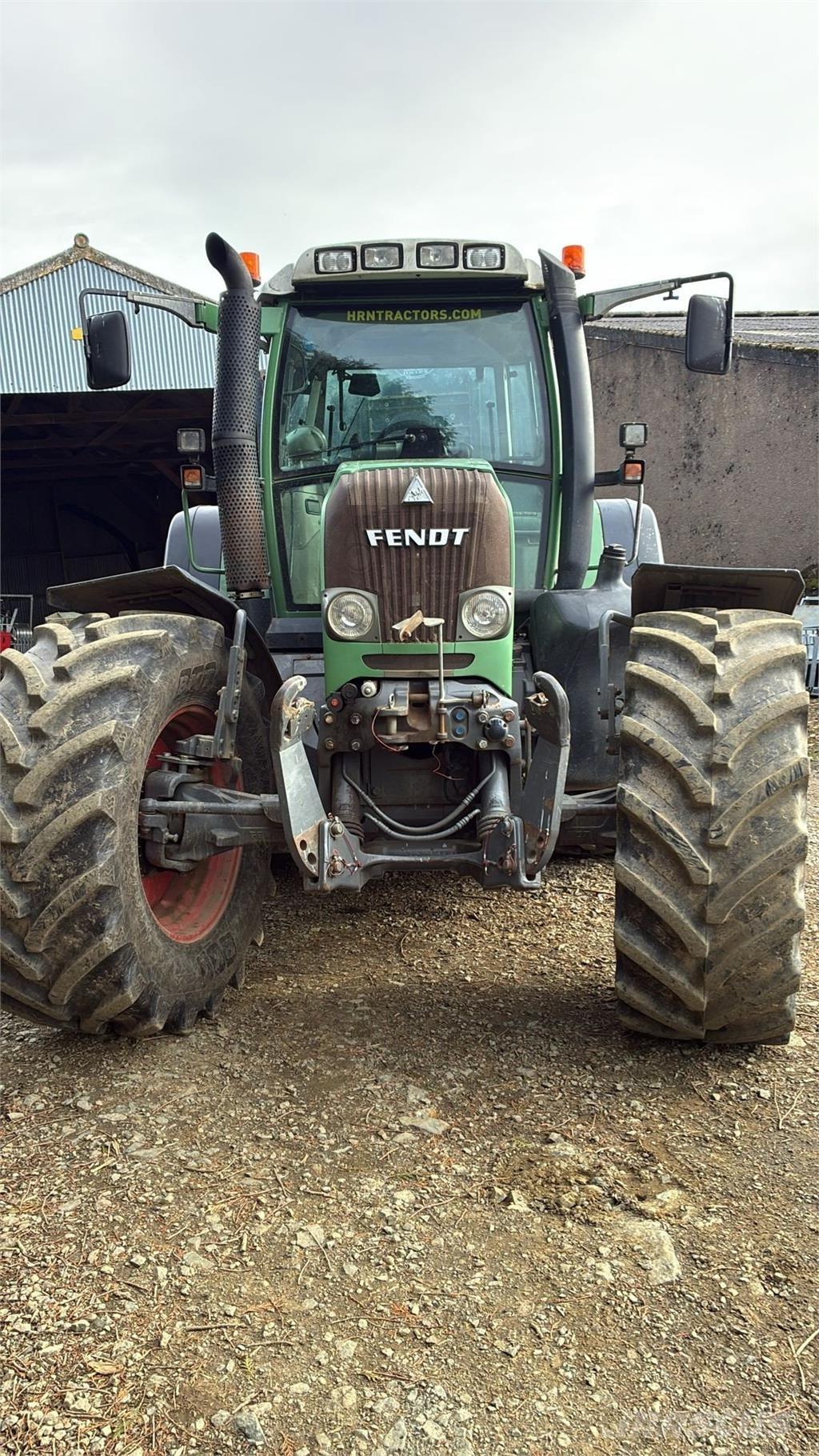 Fendt 718 Traktorer