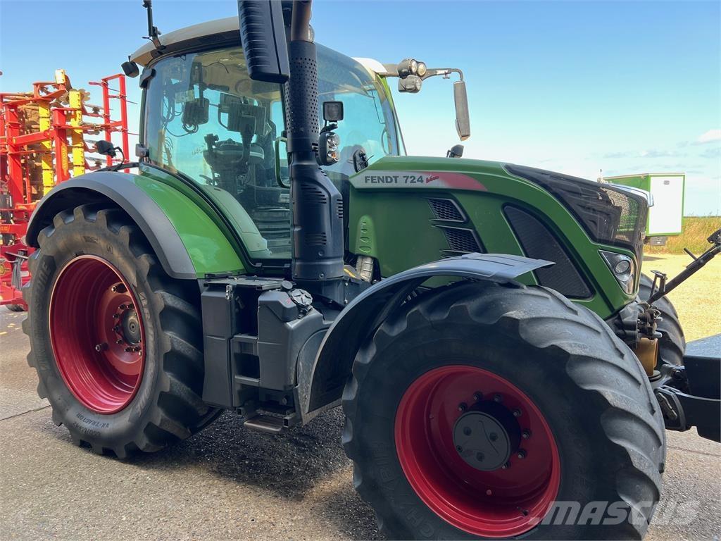 Fendt 724 Traktorer