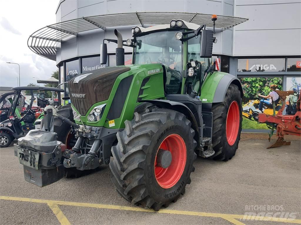 Fendt 828 VARIO S4 Traktorer