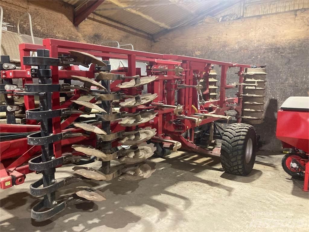  KEEBLE PROGRESSIVE Kultivatorer