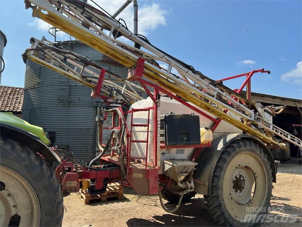 Landquip 3000L Slepesprøyter