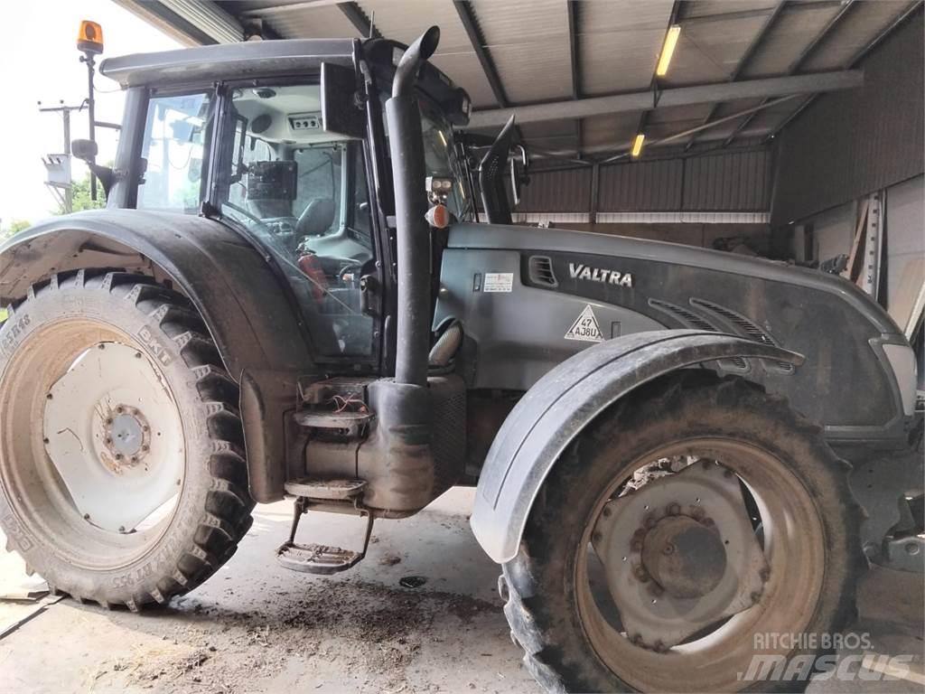Valtra T183V Traktorer