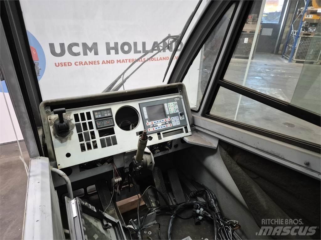  C.T.2 upper cabin Førerhus og Interiør