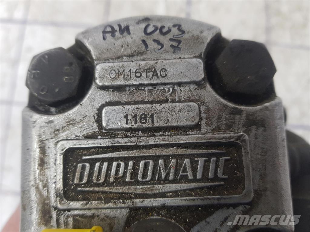  Duplomatic gear pump Kran deler og utstyr