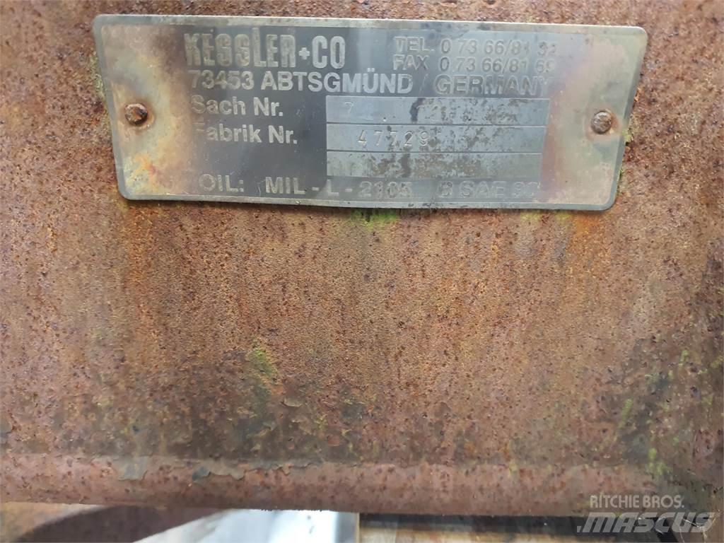 Faun ATF 60-4 axle 2 Aksler