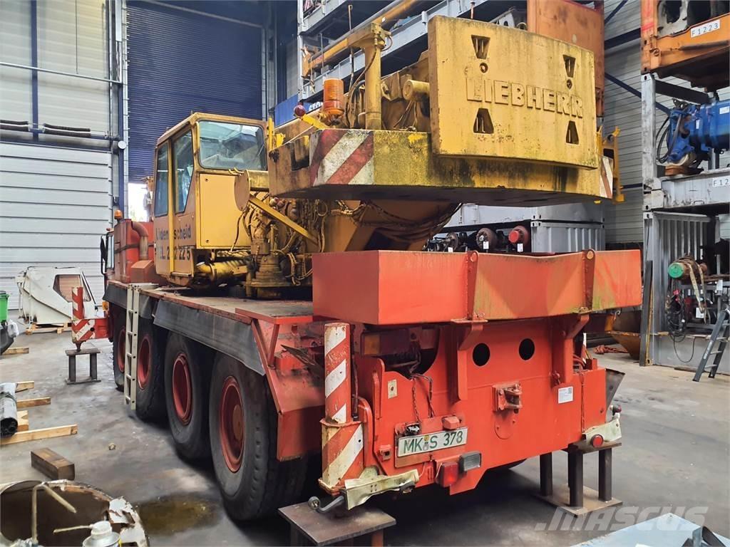 Liebherr LTM 1050 Allterreng kraner