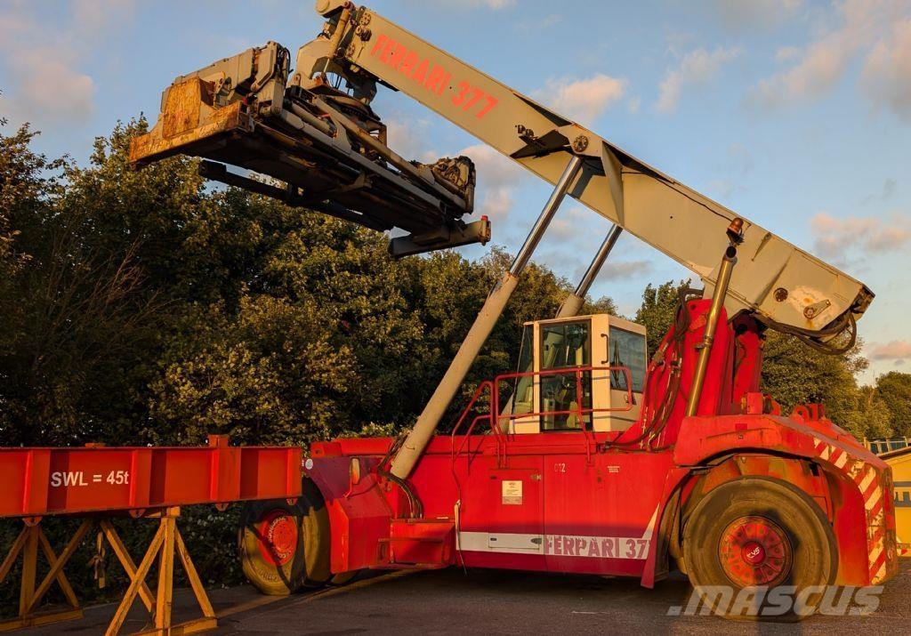 CVS Ferrari F377.5 PB Reachstackere