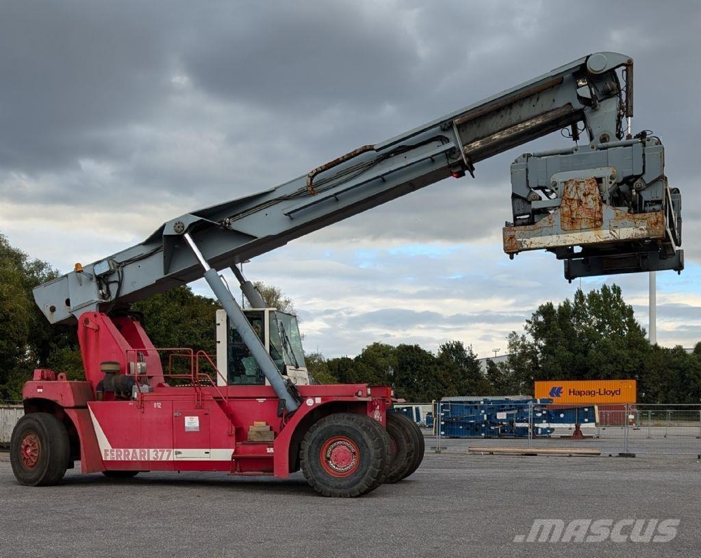 CVS Ferrari F377.5 PB Reachstackere