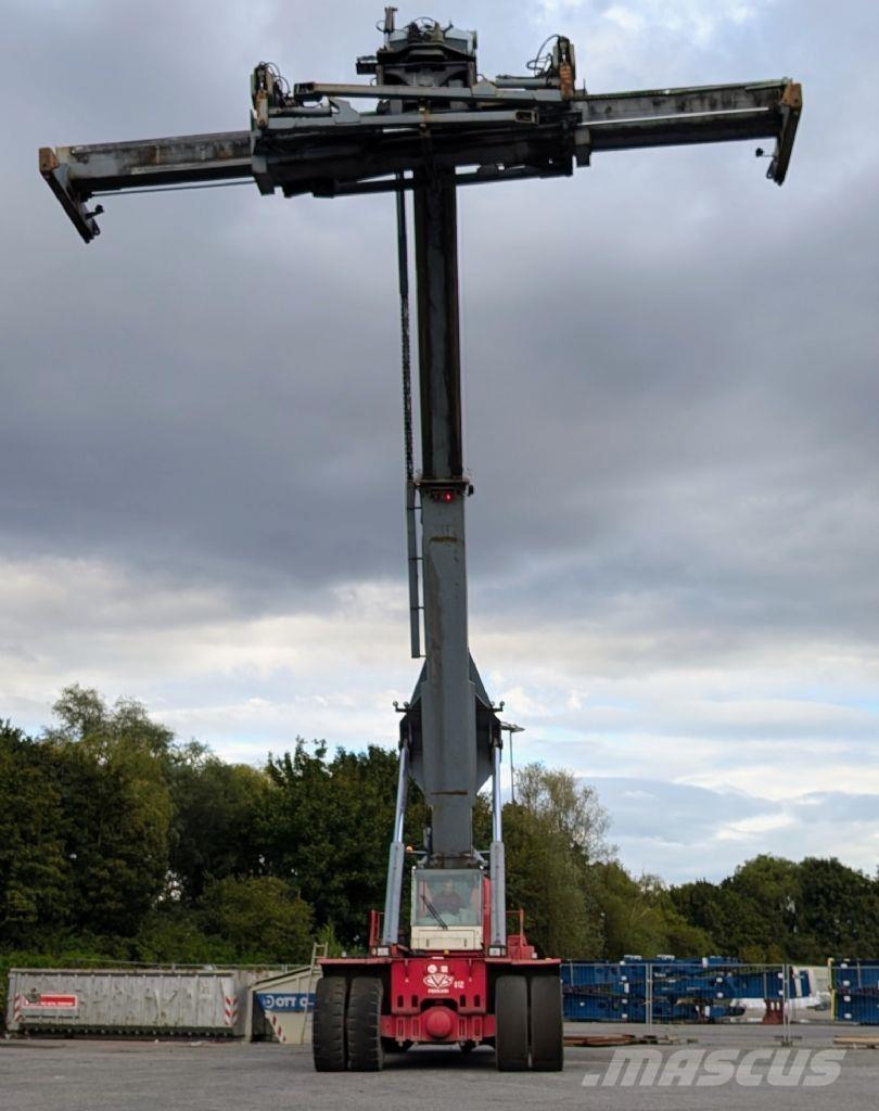 CVS Ferrari F377.5 PB Reachstackere