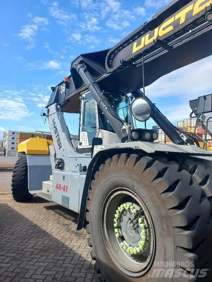 Hyster RS46-41XD/67S Reachstackere