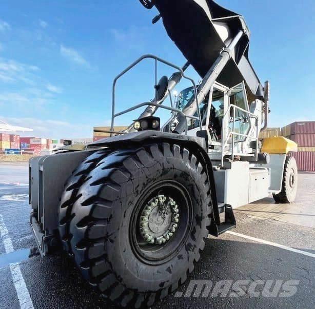 Hyster RS46-41XD/67S Reachstackere