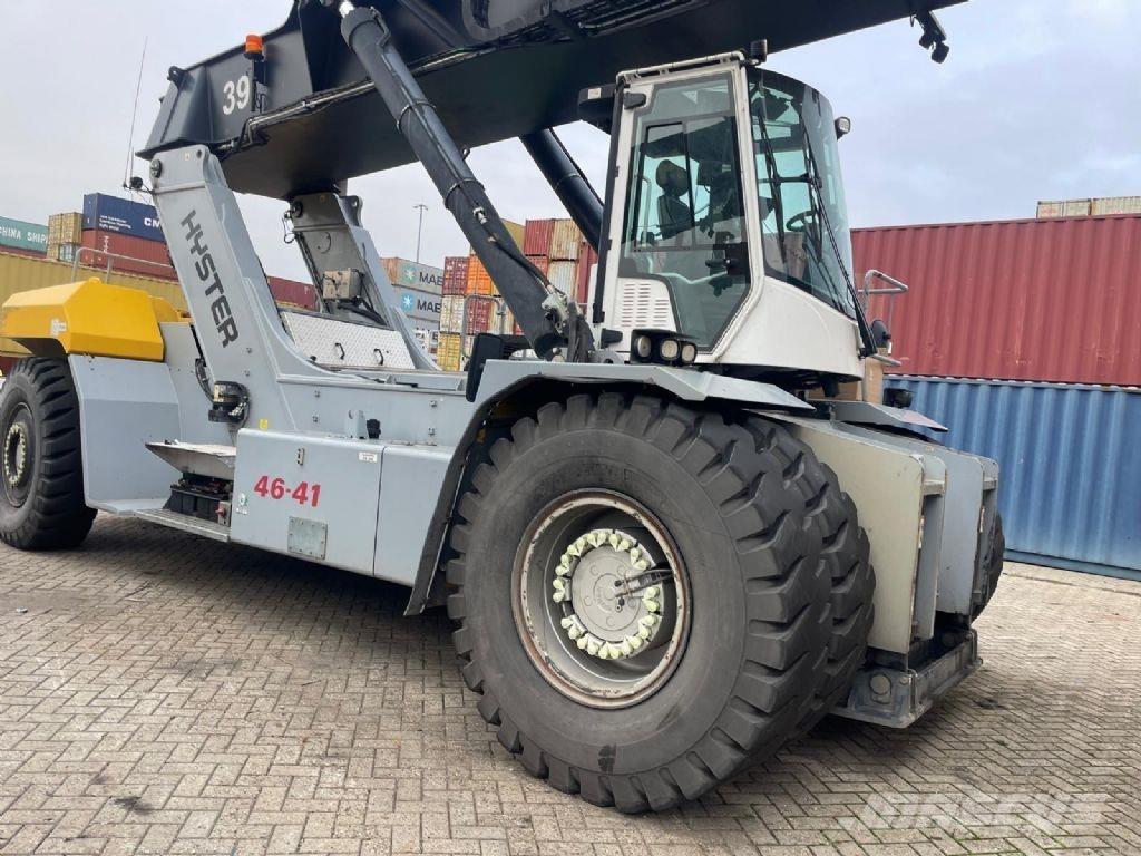 Hyster RS46-41XD/67S Reachstackere