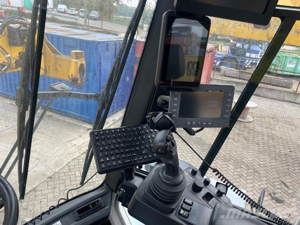 Hyster RS46-41XD/67S Reachstackere