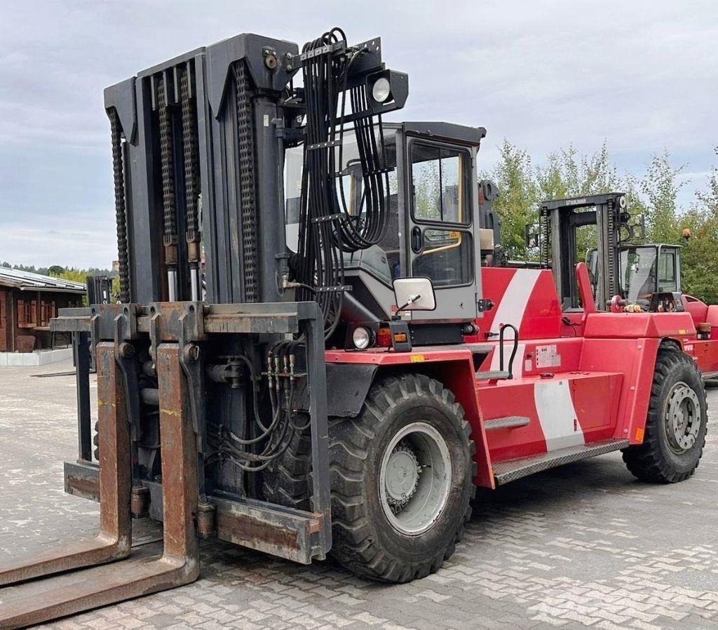 Kalmar DCD250-12LB Diesel Trucker