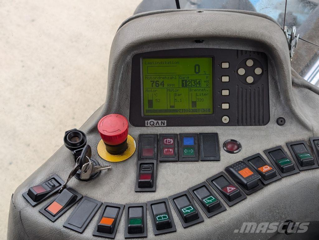 SMV SC4527CA5 Reachstackere