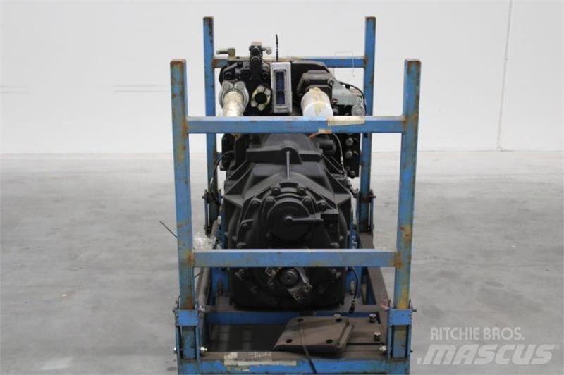  Dana TE10 Truck - Annet