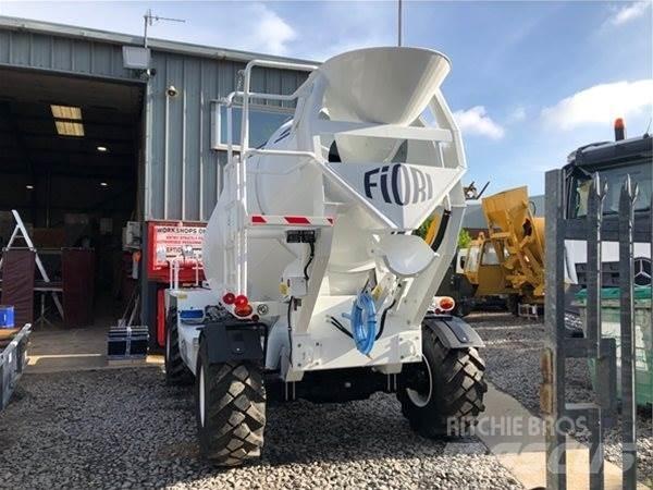 Fiori DB560T Betongbiler