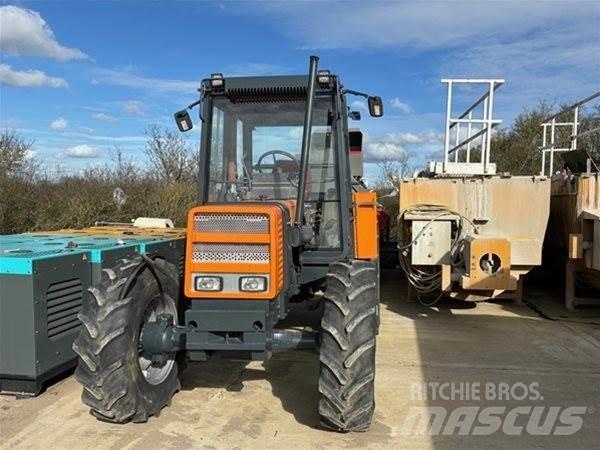 Renault TX80.14 Anlegg - Annet