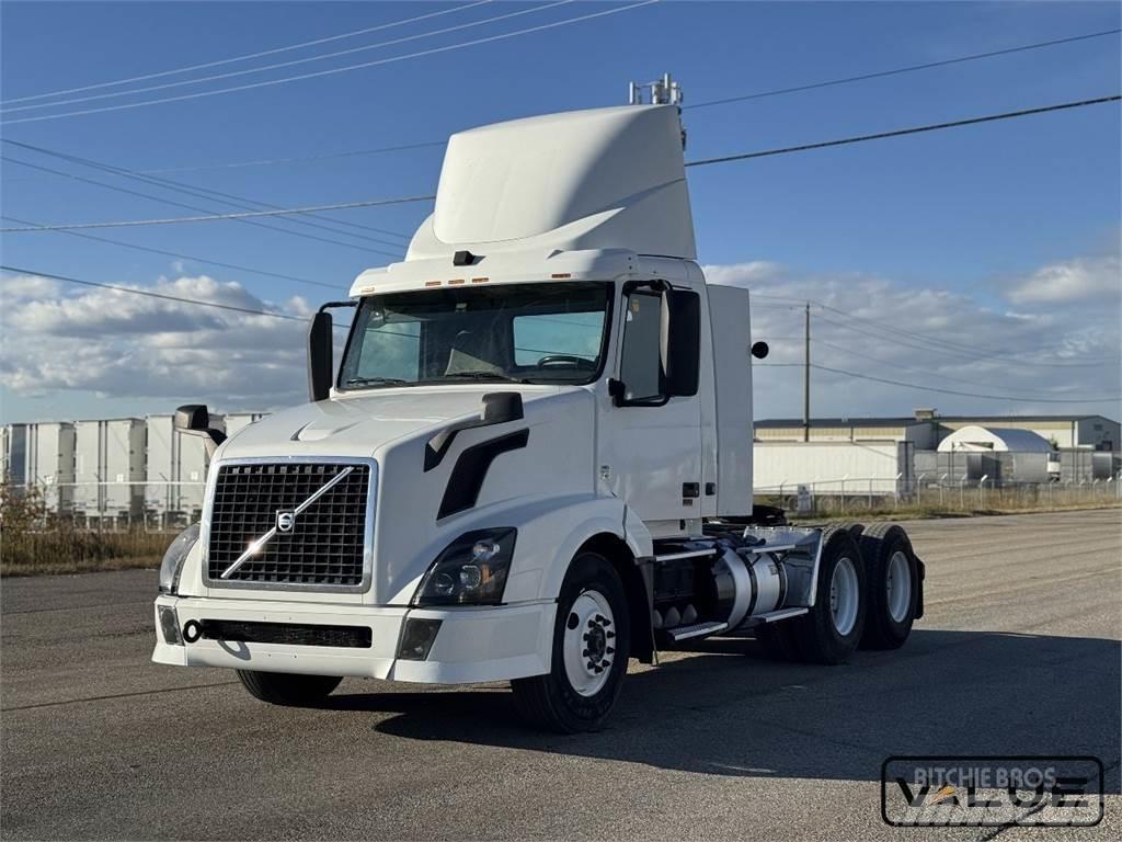 Volvo VNL300 Trekkvogner