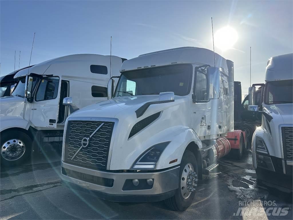 Volvo VNL740 Trekkvogner