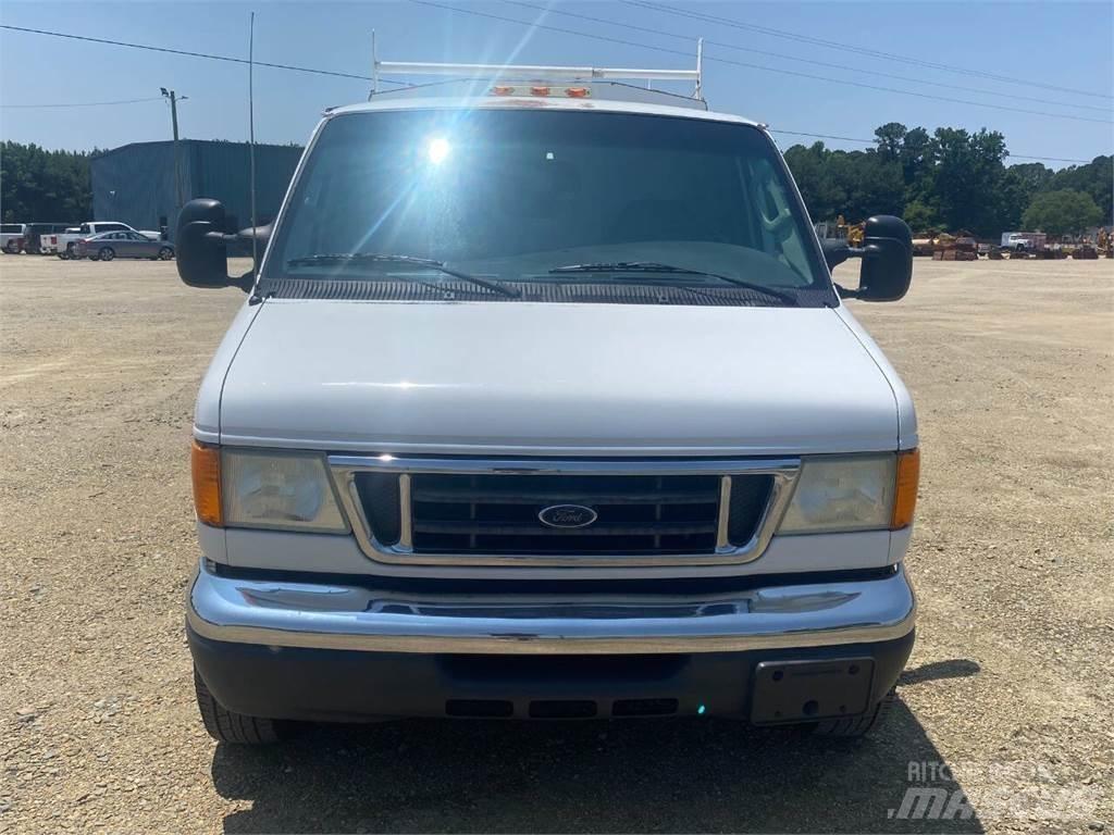 Ford E-Series Anlegg - Annet