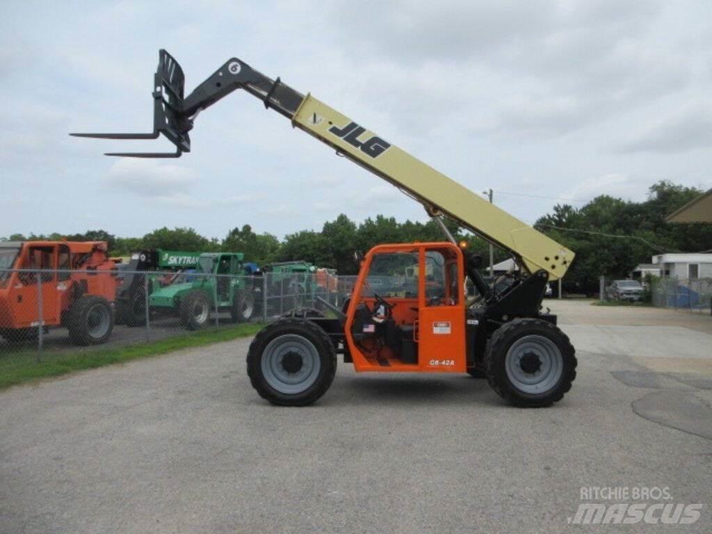 JLG G6-42A Anlegg - Annet