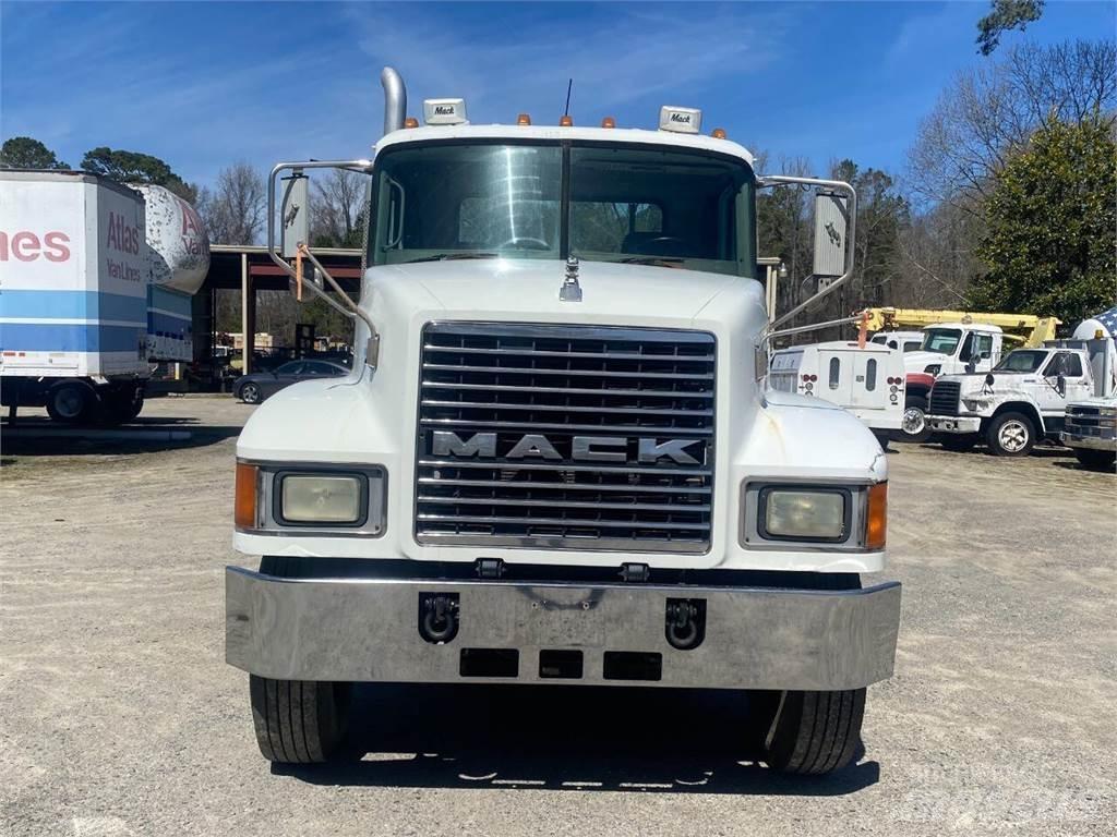 Mack CH613 Anlegg - Annet
