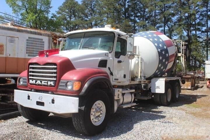 Mack CV513 Anlegg - Annet