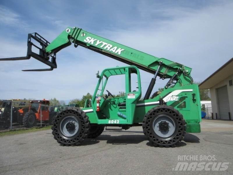 SkyTrak 6042 Anlegg - Annet