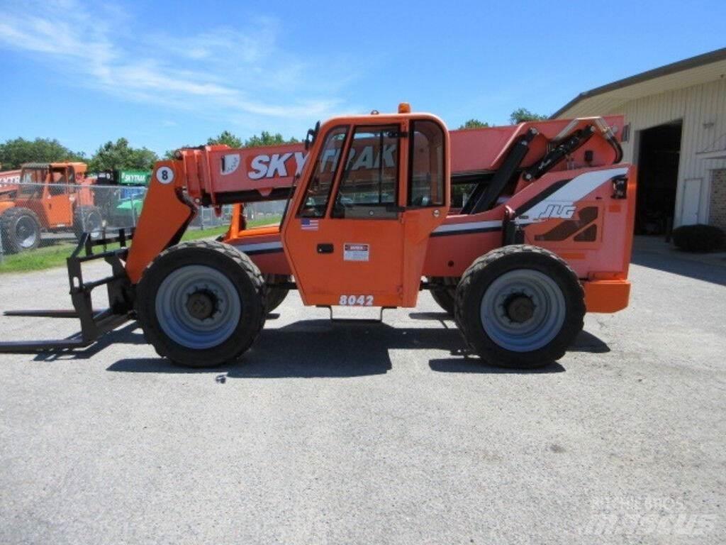 SkyTrak 8042 Anlegg - Annet