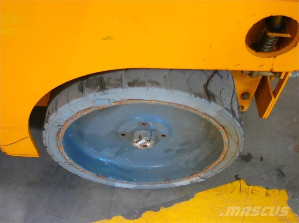 Haulotte Compact 12 Sakselifter