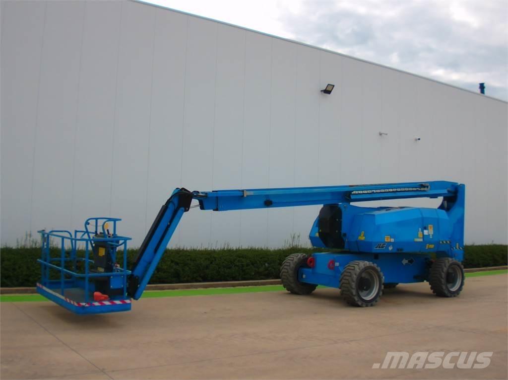 JLG H800AJ Leddede bomlifter