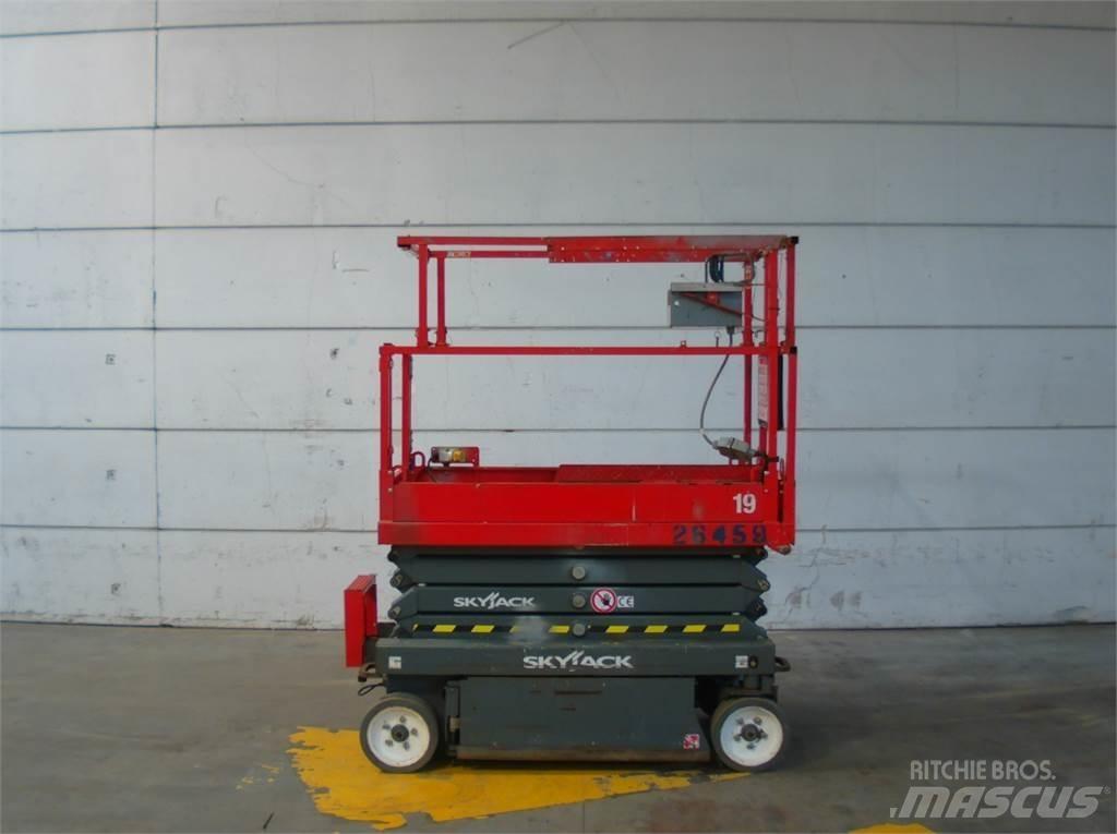 SkyJack SJ3219 Sakselifter