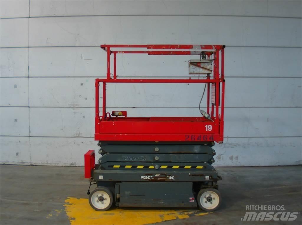 SkyJack SJ3219 Sakselifter