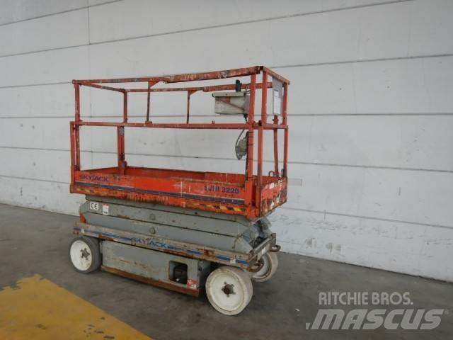 SkyJack SJ3220 Sakselifter