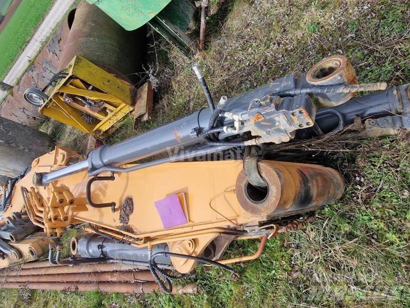 CASE CX245SR Bommer og stikker