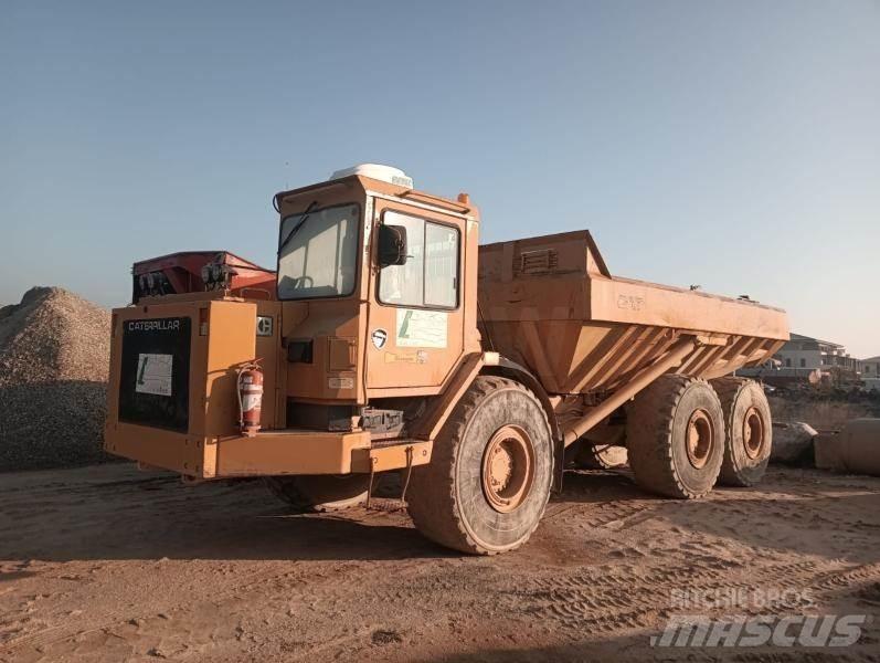 CAT D350C Rammestyrte Dumpere