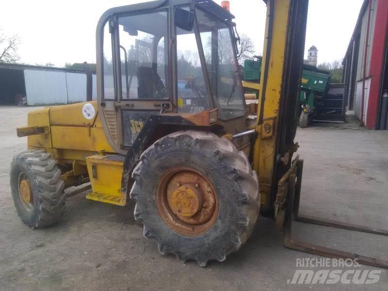 JCB 930 Terrenggående gaffeltruck