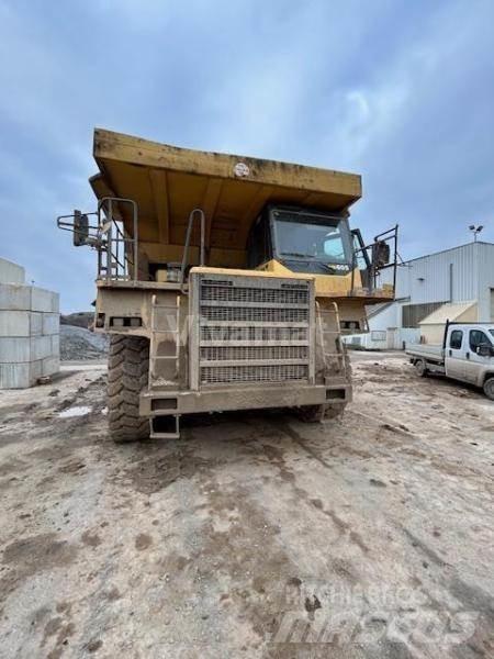 Komatsu HD605-7 Tipptrucker