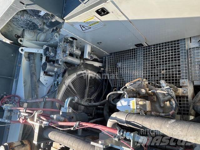 Liebherr R9100 Beltegraver