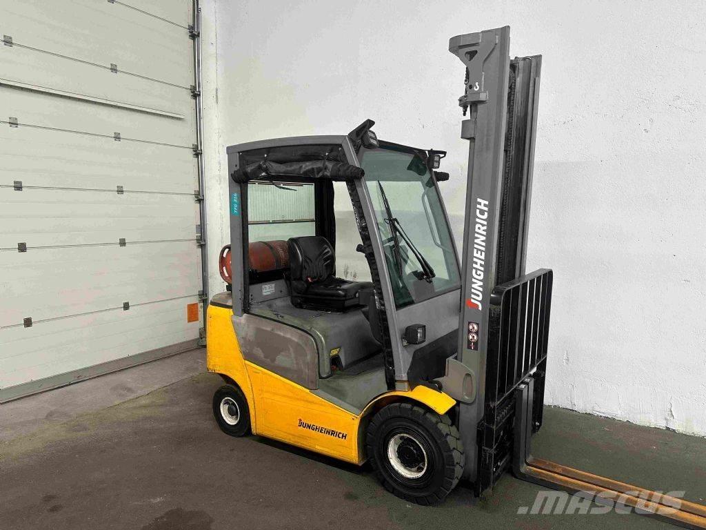 Jungheinrich TFG 316 Propan trucker