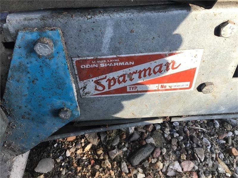 - - - Belter, kjettinger og understell
