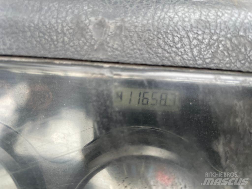 Doosan D30S-5 Diesel Trucker