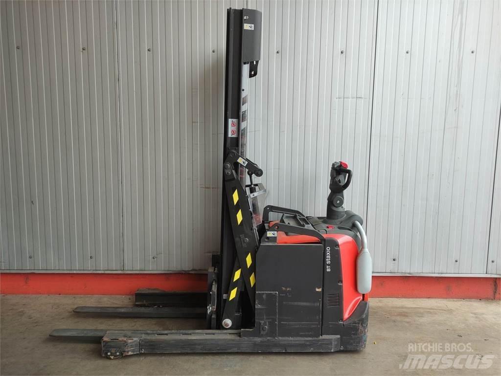 BT SPE120 XR Skyvemasttruck