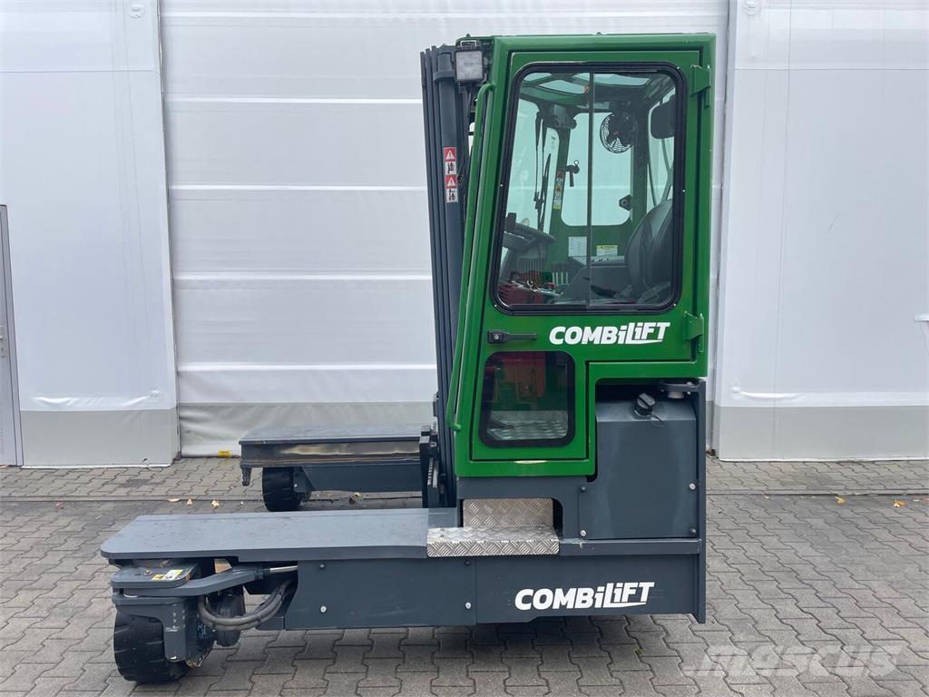Combilift C4000 Sidelaster